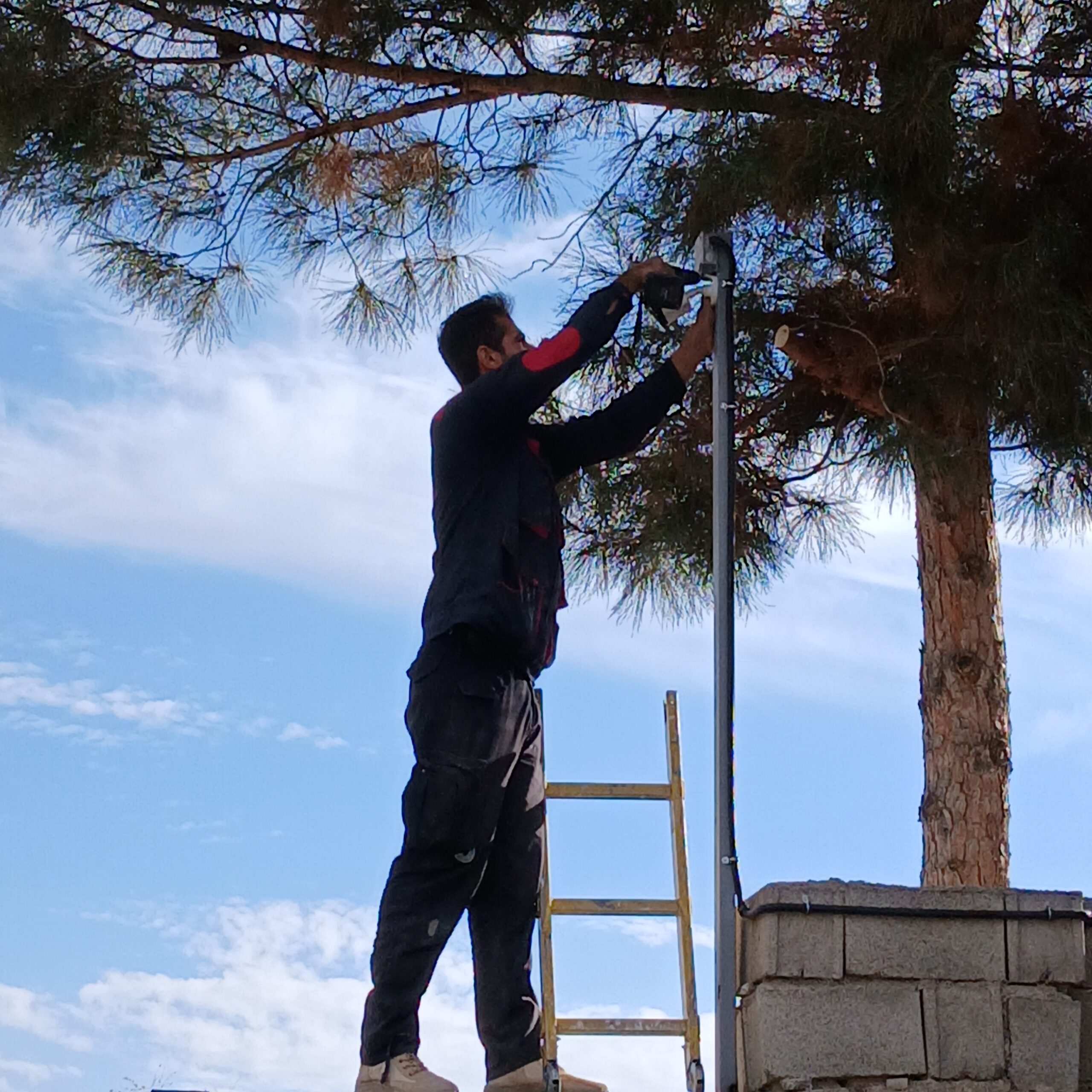 پیشرو پرداز اسپادانا